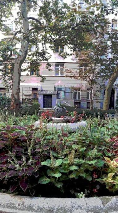 Gorgeous Flat Right Near The City Center Budapest Bagian luar foto