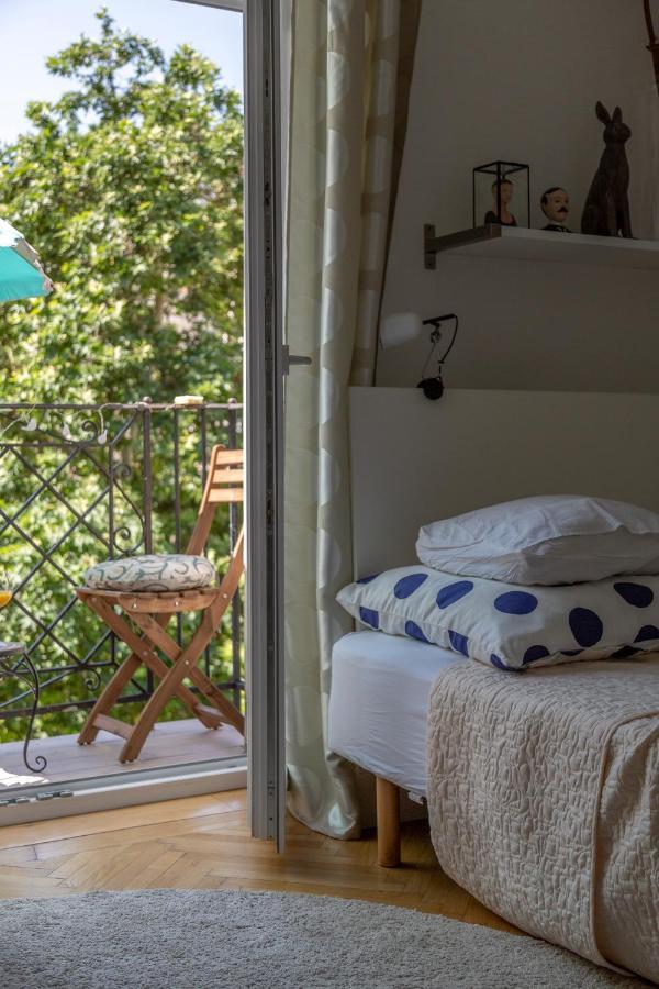 Gorgeous Flat Right Near The City Center Budapest Bagian luar foto