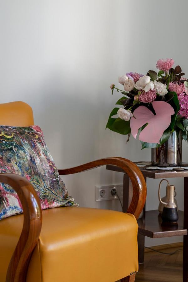 Gorgeous Flat Right Near The City Center Budapest Bagian luar foto