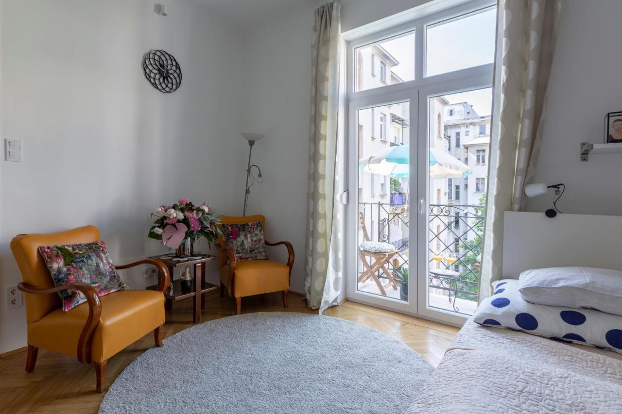 Gorgeous Flat Right Near The City Center Budapest Bagian luar foto